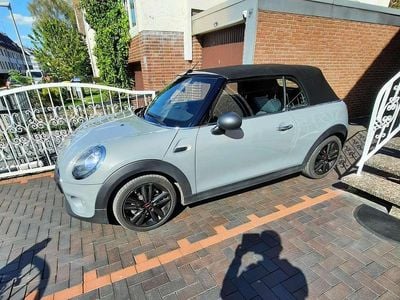 Second-hand Mini One Cabriolet 102 CP (75 kW) 2018 Gri Cabrio