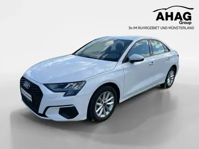 Gebraucht Audi A3 Basis 150 PS (110 kW) 2023 Schwarz Limousine