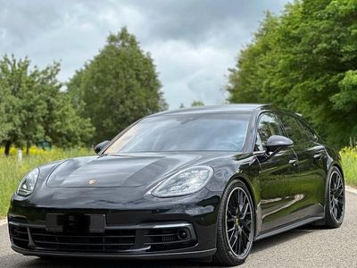 Porsche Panamera 4S