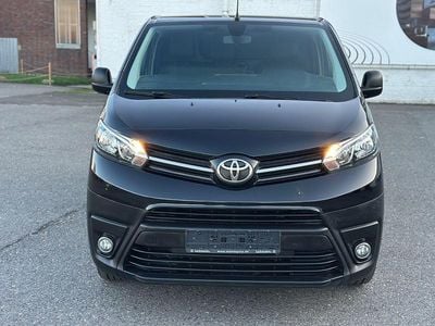 Gebraucht Toyota Proace Comfort 122 PS (89 kW) 2020 Schwarz Van / Kleinbus