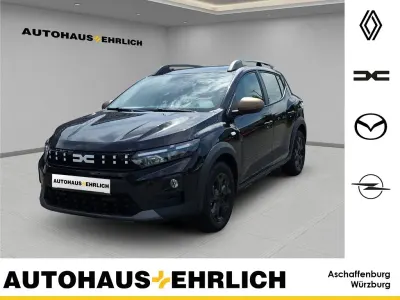 Neu Dacia Sandero Extreme 122 PS (89 kW) 2026 Grün Limousine