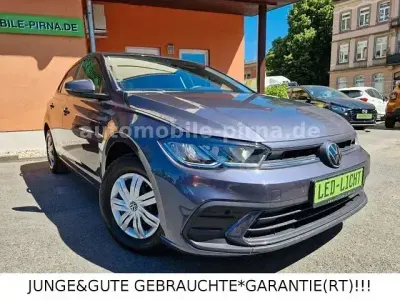 Gebraucht VW Polo 80 PS (58 kW) 2022 Rauchgrau (metallic) Kleinwagen