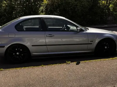 Gebraucht BMW 318 Performance 143 PS (105 kW) 2004 Grau Kleinwagen