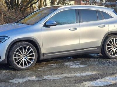 Mercedes GLA250