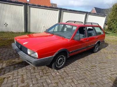 Usata VW Passat 90 CV (66 kW) 1987 Rosso Station wagon