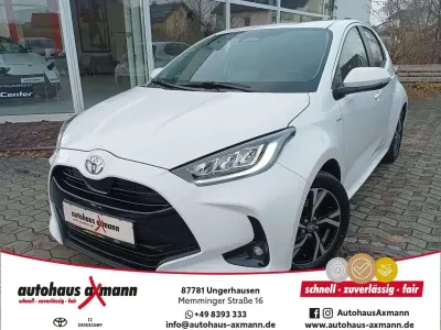 Nouă Toyota Yaris Hybrid Comfort 116 CP (85 kW) 2025 Alb Berlinǎ