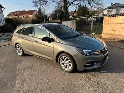 Gebraucht Opel Astra 122 PS (89 kW) 2021 Grau Kombi