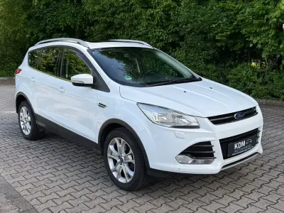 Używany Ford Kuga Titanium 150 KM (110 kW) 2014 Biały SUV