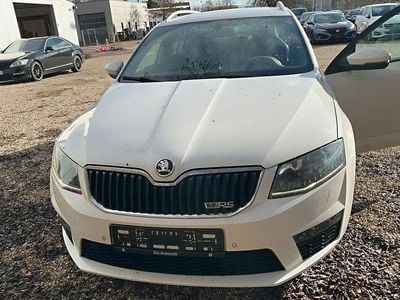 Gebraucht Skoda Octavia RS 184 PS (135 kW) 2014 Weiß Kleinwagen