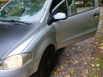 Occasion VW Fox 54 PK (39 kW) 2008 Zilver Hatchback