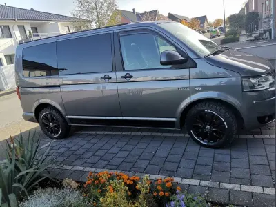 Używany VW Multivan Edition 140 KM (102 kW) 2014 Szary Minivan