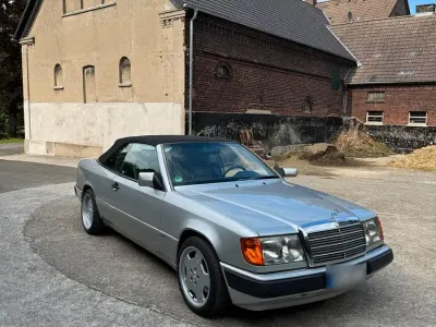 Gebraucht Mercedes 300 220 PS (161 kW) 1992 Cabrio