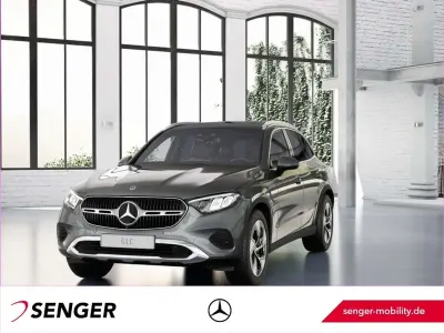 Gebraucht Mercedes GLC300e Avantgarde 313 PS (230 kW) 2023 Lack selenitgrau SUV