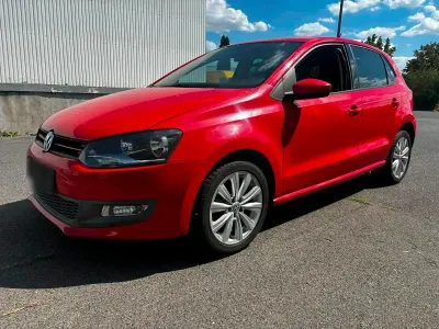 Gebraucht VW Polo 90 PS (66 kW) 2010 Rot Kleinwagen
