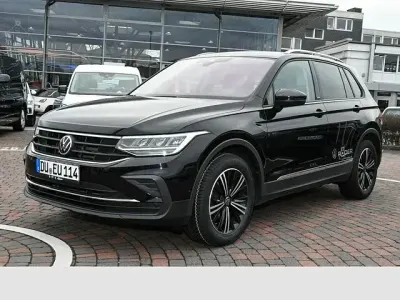 Używany VW Tiguan Active 150 KM (110 kW) 2021 Czarny SUV
