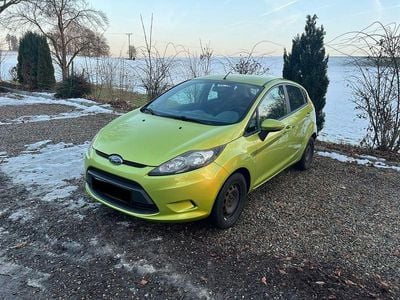 Gebraucht Ford Fiesta 82 PS (60 kW) 2009 Grün Limousine