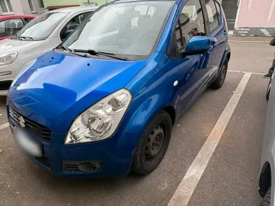 Gebraucht Suzuki Splash 86 PS (63 kW) 2009 Blau Kleinwagen