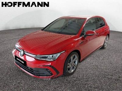 Używany VW Golf VIII R-line 131 KM (96 kW) 2023 Czerwony Sedan/Limuzyna