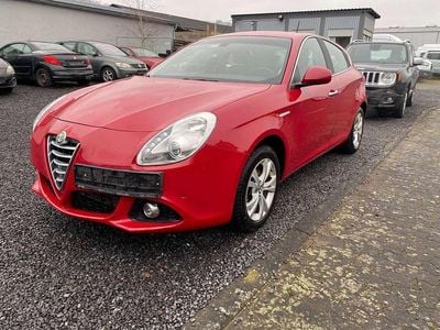 Gebraucht Alfa Romeo Giulietta Turismo 170 PS (125 kW) 2016 Colore esterno (rosso alfa) Kleinwagen