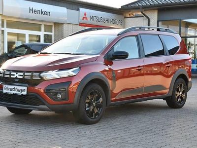 Terracottabraun Gebraucht 2023 Dacia Jogger Extreme Van / Kleinbus | 23.990 € (Fairer Preis)