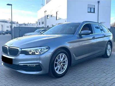 Gebraucht BMW 520 190 PS (139 kW) 2019 Grau Kombi