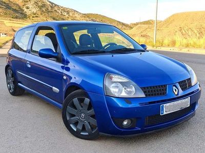 Gebraucht Renault Clio II 182 PS (133 kW) 2005 Limousine
