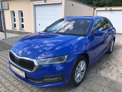 Gebraucht Skoda Octavia Style 150 PS (110 kW) 2022 Blau Kombi