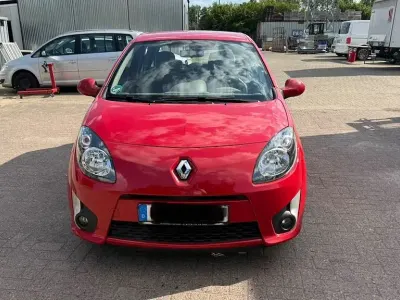 Gebraucht Renault Twingo Night&Day 76 PS (55 kW) 2009 Rot Kleinwagen