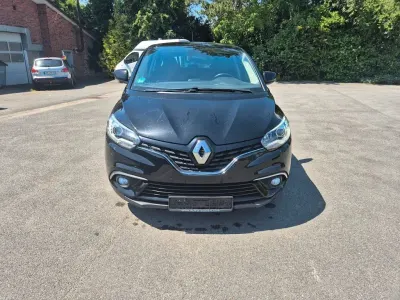 Gebraucht Renault Scenic E-Tech LIMITED 140 PS (102 kW) 2018 Schwarz Van / Kleinbus