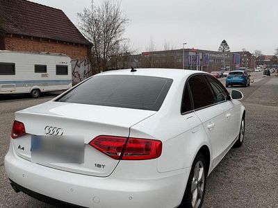Gebraucht Audi A4 Ambiente 160 PS (117 kW) 2008 Weiß Limousine