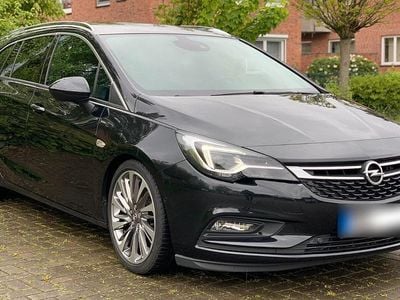 Usata Opel Astra 200 CV (147 kW) 2017 Nero Station wagon