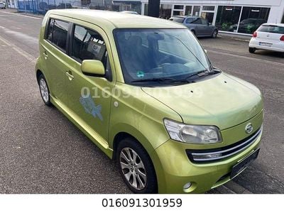 Grün Gebraucht 2007 Daihatsu Materia Van / Kleinbus | 2.499 € (Guter Preis)