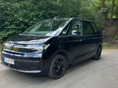 Gebraucht VW Multivan Life 204 PS (150 kW) 2025 Schwarz Van / Kleinbus