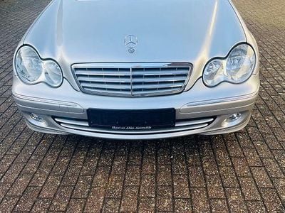 Silber Gebraucht 2004 Mercedes C180 Elegance Limousine | 7.890 € (Teuer)