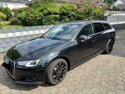 Schwarz Gebraucht 2016 Audi A4 Ambiente Kombi | 15.000 € (Fairer Preis)