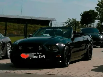 Gebraucht Ford Mustang GT 421 PS (309 kW) 2013 Schwarz Cabrio