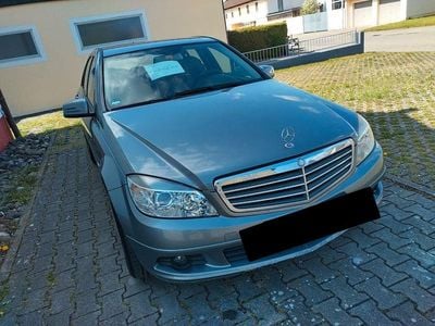 Gebraucht Mercedes C180 156 PS (114 kW) 2009 Grau Limousine