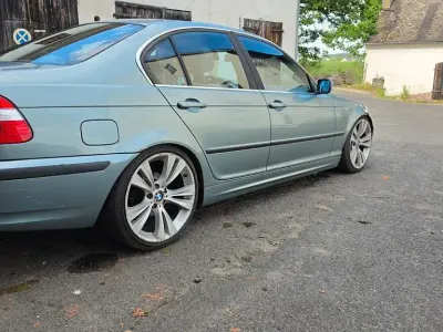 Gebraucht BMW 320 M Sport 170 PS (125 kW) 2002 Blau Limousine