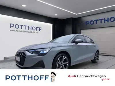 Gebraucht Audi A3 Ambiente 150 PS (110 kW) 2025 Pfeilgrau perleffekt Limousine