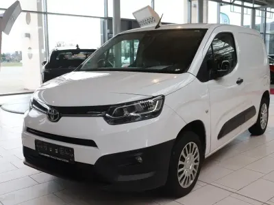 Gebraucht Toyota Proace City City 102 PS (75 kW) 2022 Weiß Van / Kleinbus
