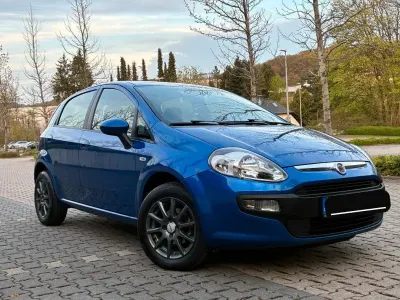 Brugt Fiat Punto Evo 77 HK (56 kW) 2012 Blå Hatchback