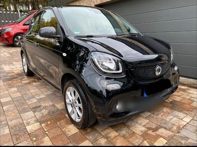 Gebraucht Smart ForFour Passion 90 PS (66 kW) 2019 Schwarz Kleinwagen