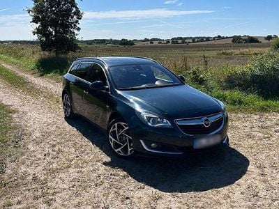 Gebraucht Opel Insignia 194 PS (142 kW) 2014 Grün Kombi