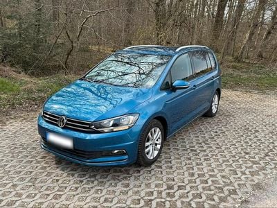Gebraucht VW Touran Sound 150 PS (110 kW) 2017 Blau Van / Kleinbus