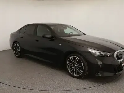 Second-hand BMW 520 M Sport 197 CP (144 kW) 2025 Negru Berlinǎ