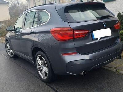 Grau Gebraucht 2016 BMW X1 M Sport SUV | 19.900 € (Guter Preis)