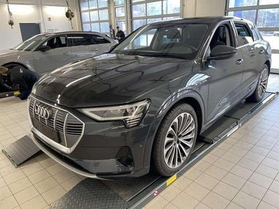 Usata Audi e-tron Advanced Plus 300 kW (408 CV) 2022 Grigio SUV