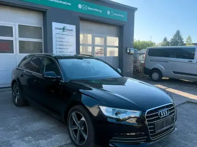 Gebraucht Audi A6 180 PS (132 kW) 2012 Schwarz Kombi