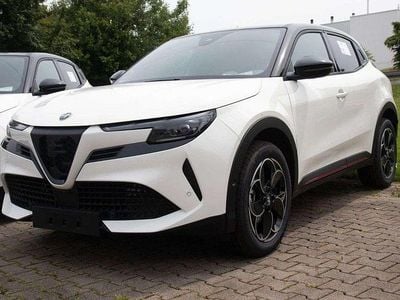 Gebraucht Alfa Romeo GT Junior Tech Edition 145 PS (106 kW) 2025 Weiß SUV