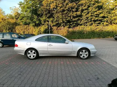 Gebraucht Mercedes CLK320 218 PS (160 kW) 2001 Grau Coupé